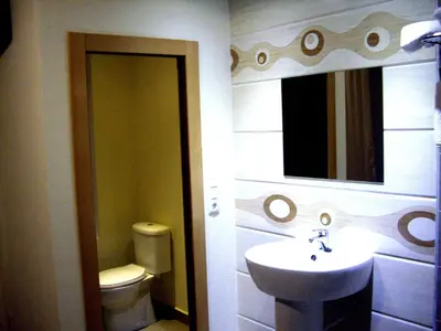 Un baño de Hostal Conde David
