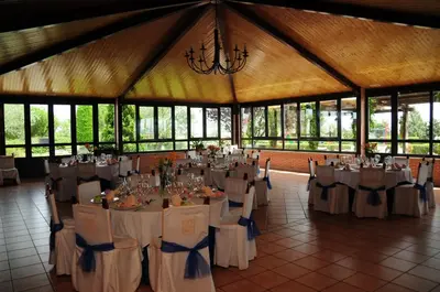 Un restaurante o sitio para comer en Hotel Cuatro Calzadas