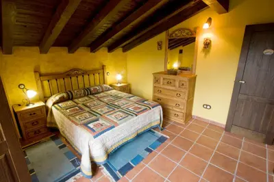 Cama o camas de una habitación en Casas Herrenales de Ulaca