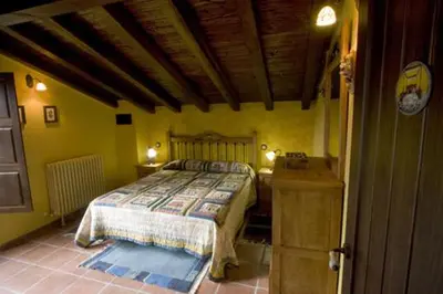 Cama o camas de una habitación en Casas Herrenales de Ulaca