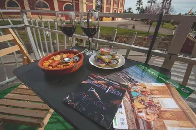 Comida en o cerca de este apartamento