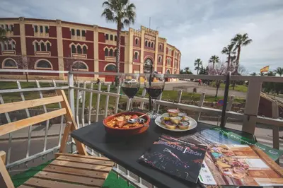 Comida en o cerca de este apartamento