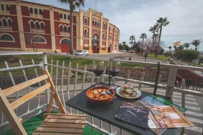 Comida en o cerca de este apartamento