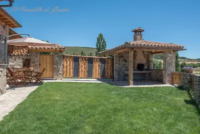 Jardín al aire libre en El Rondillo de Gredos