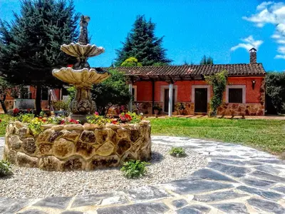 Jardín al aire libre en Los Sotillos De Gredos