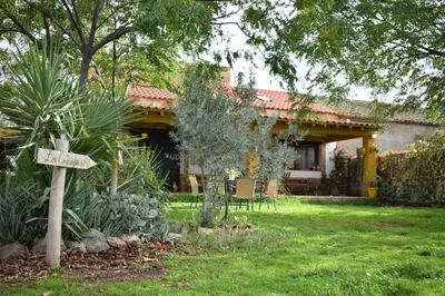Jardín al aire libre en Casa Rural La Coscoja