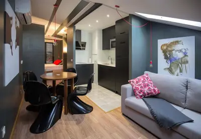 Una cocina o zona de cocina en Apartamentos Ele San Justo Plaza