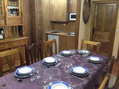 Una cocina o zona de cocina en Casa Rural La Fuente
