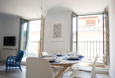 Una televisión o centro de entretenimiento en VIVIENDA DE USO TURÍSTICO CASA ABAD