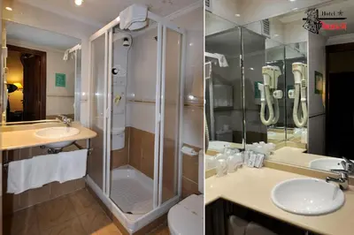 Un baño de Hotel Aragón