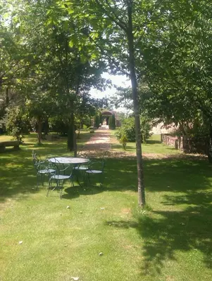 Jardín al aire libre en Puerto Roque Turismo Rural