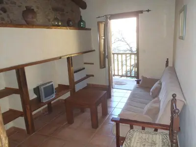 Una televisión o centro de entretenimiento en Los Balcones del Río