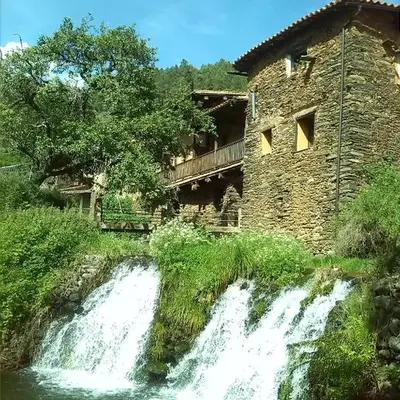 Los Balcones del Río