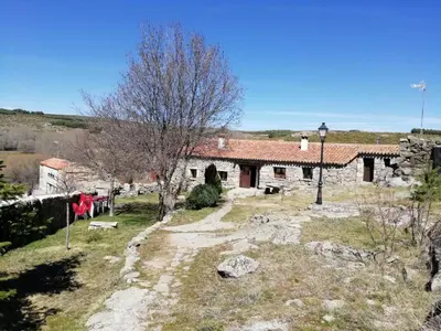 Paisaje cerca of this country house