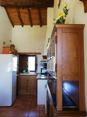 Una cocina o zona de cocina en Casa Rural La Pontezuela Abajo