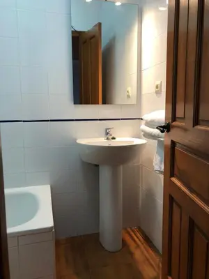 Un baño de Casa Rural Fuente la Bolera