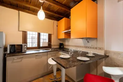 Una cocina o zona de cocina en Los Nidos De Isabel