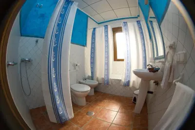 Un baño de Hotel Rural El Arriero