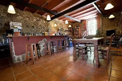 Una cocina o zona de cocina en Casa Rural Finca Valvellidos