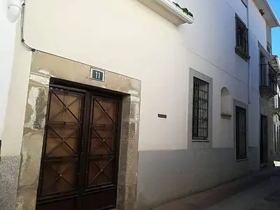Edificio en el que se encuentra el apartamento