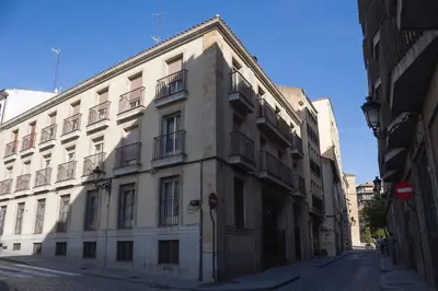 Edificio en el que se encuentra el apartamento
