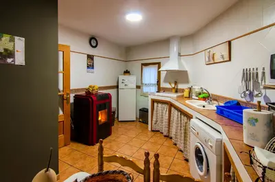 Una cocina o zona de cocina en Casa Rural Las 6 Hermanas