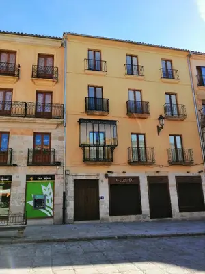 Edificio en el que se encuentra el apartamento
