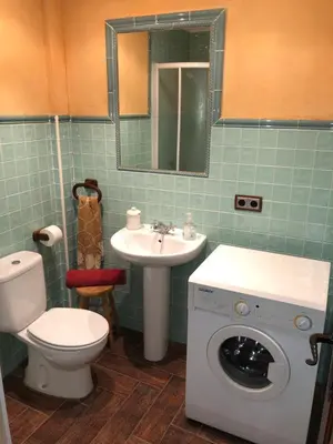 Un baño de VUT La Villarina