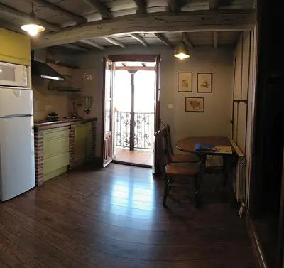 Una cocina o zona de cocina en Alojamientos La Herrera