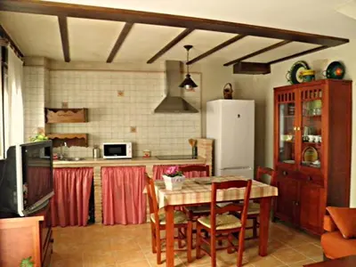 Una cocina o zona de cocina en Rincón del Valle del Jerte