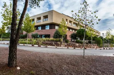 Jardín al aire libre en Vincci Valdecañas Golf