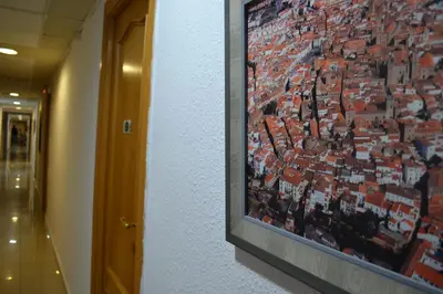 Plano de Hostal Al-Qazeres