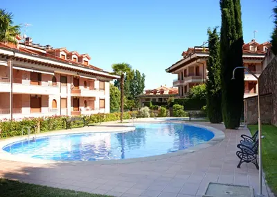 Piscina en o cerca de Apartamentos El Retiro del Mirador by RetiroRural