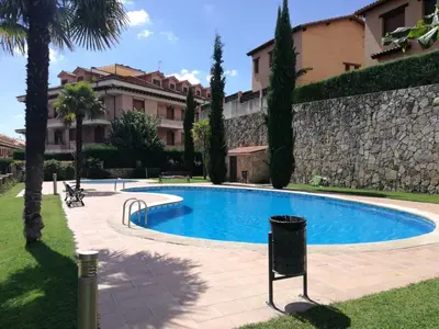 Piscina en o cerca de Apartamentos El Retiro del Mirador by RetiroRural