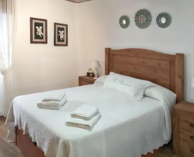 Cama o camas de una habitación en Charming House in Pereña de la Ribera