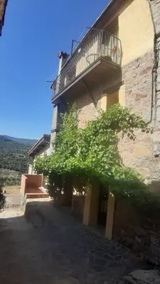 Vista general de una montaña o vista desde the country house
