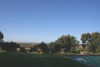 Piscina en o cerca de Casa Rural El Rivero