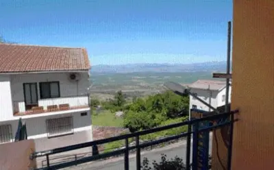 Vista general de una montaña o vista desde el apartamento