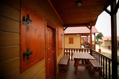 Un balcón o terraza de Bungalows y Mobil Homes Camping Regio