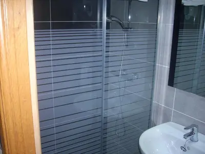 Un baño de Hotel Corona de Castilla