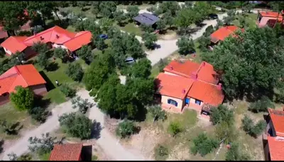 Aldea Vetonia Alojamientos con Encanto Parque de Mascotas-NO SE ACEPTAN EN JULIO Y AGOSTO- Varias zonas infantiles y deportivas 