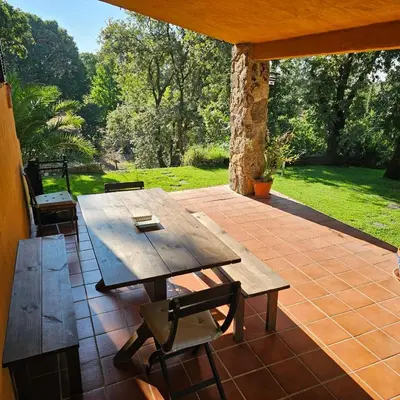 Jardín al aire libre en LOS TASAJILLOS, Vivienda de uso Turístico