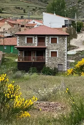 Paisaje cerca of this country house