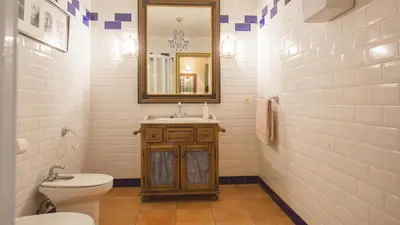 Un baño de Casa Virgen del Carmen (VUT)