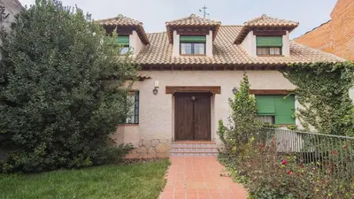 Edificio en el que se encuentra la casa o chalet