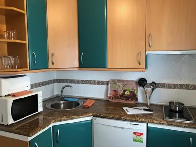 Una cocina o zona de cocina en Damas 3