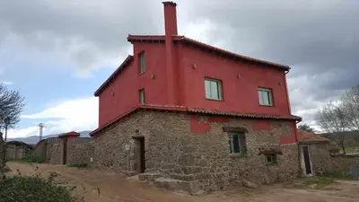 Edificio en el que se encuentra la casa o chalet