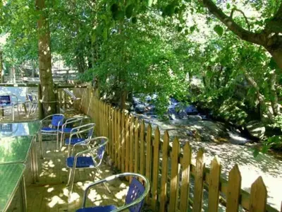 Jardín al aire libre en Albergue Aurora Boreal