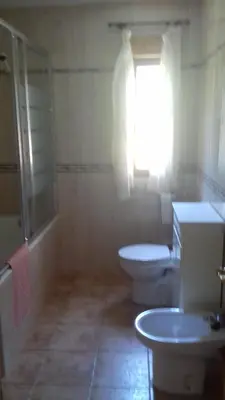 Un baño de Casas Valleiruelas