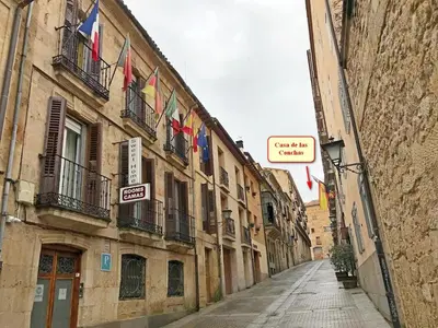 El barrio de los alrededores o un barrio cerca de este hostal o pensión